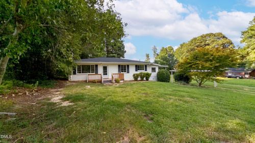 220 Poplar St, Wendell, NC, 27591-9393 | Card Image