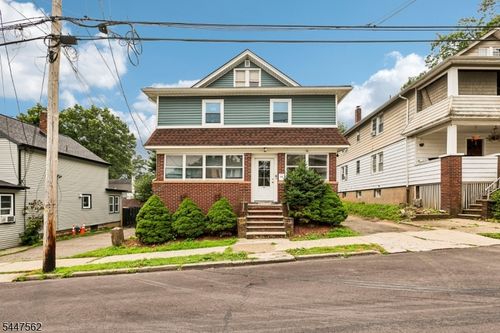 69 Buschmann Ave, Haledon, NJ, 07508-1601 | Card Image