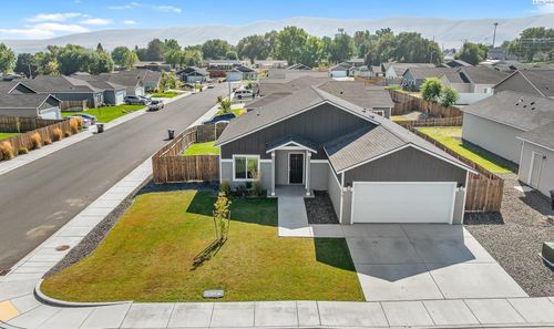 1275 Mary Ave, Benton City, WA, 99320-4402 | Card Image