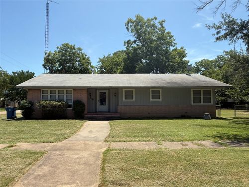 308 N 4th St, Wortham, TX, 76693-4614 | Card Image