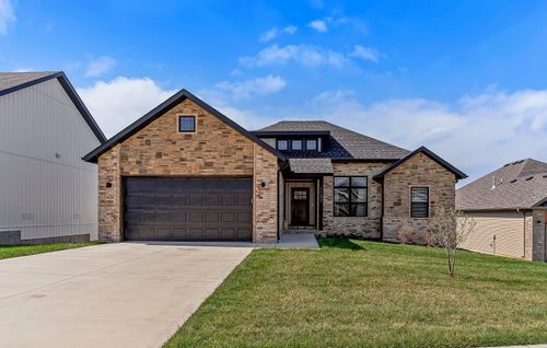 1103 Brooks Ave, Ozark, MO, 65721-4286 | Card Image