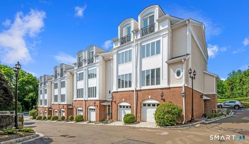 a8-442 Main Ave, Norwalk, CT, 06851-1185 | Card Image