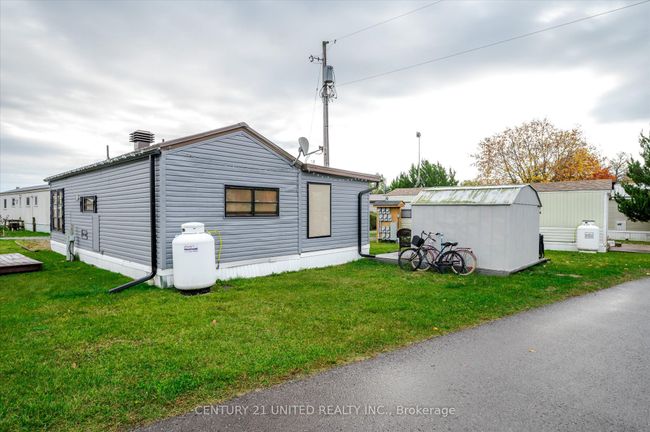 12 Tyler Dr, House other with 2 bedrooms, 1 bathrooms and 2 parking in Keene ON | Image 5