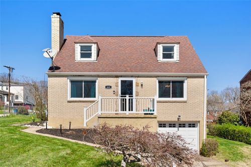 460 Jenne Dr, Pittsburgh, PA, 15236-2423 | Card Image
