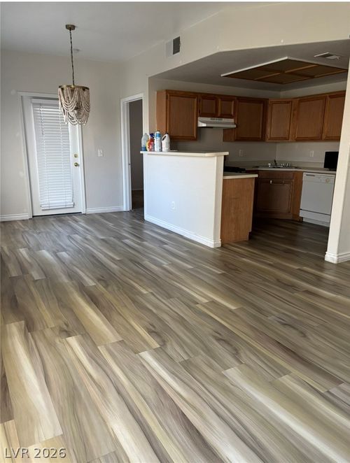 211-9470 Peace Way, Las Vegas, NV, 89147-8249 | Card Image