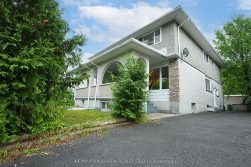 2666 Regina St, Ottawa, ON, K2B6X8 | Card Image