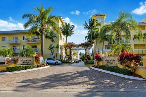 235-150 Ne 15th Ave, Fort Lauderdale, FL, 33301-1758 | Card Image