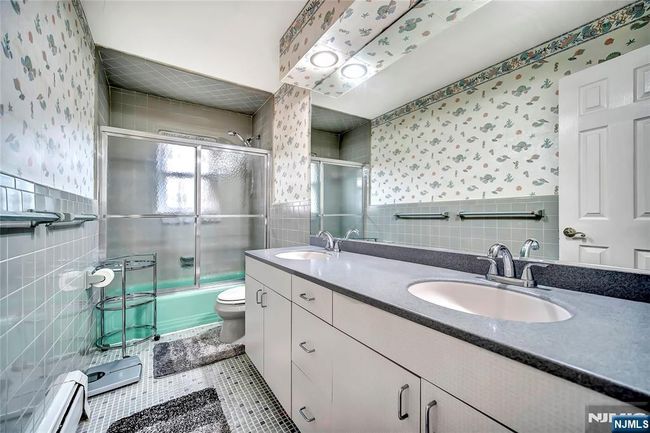 144 Caroline Rd, House other with 4 bedrooms, 3 bathrooms and null parking in Paramus NJ | Image 24