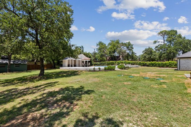 140 Cedarcrest Ln, House other with 4 bedrooms, 3 bathrooms and null parking in Double Oak TX | Image 32