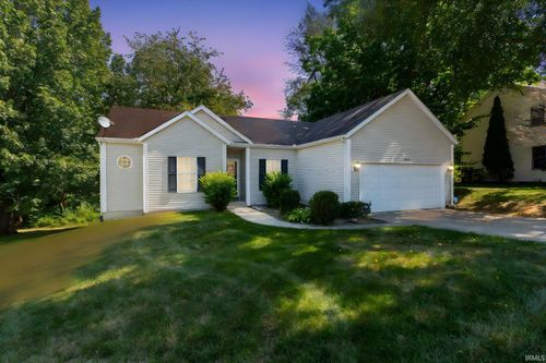 4132 Greenglade Ct, South Bend, IN, 46628-4058 | Card Image