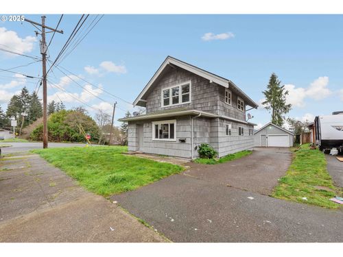 1392 N 8th St, Coos Bay, OR, 97420-2507 | Card Image
