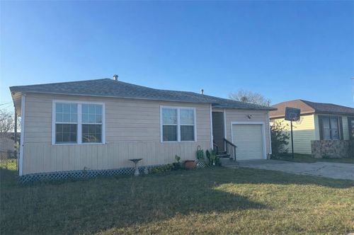 917 Ligustrum Dr, Corpus Christi, TX, 78408-3120 | Card Image