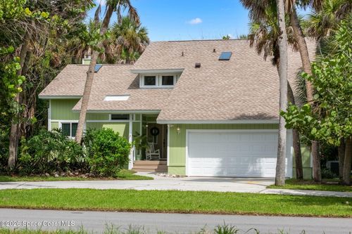 220 Cardinal Dr, Melbourne Beach, FL, 32951-3733 | Card Image