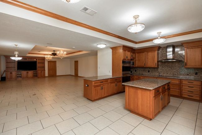 114 Holmes Rd, House other with 3 bedrooms, 3 bathrooms and null parking in Lumberton TX | Image 10