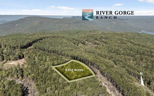 2160 Fallen Oak Pass, Guild, TN, 37340 | Card Image