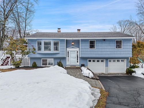 9 Mercury Ct, Carmel, NY, 10512-1626 | Card Image