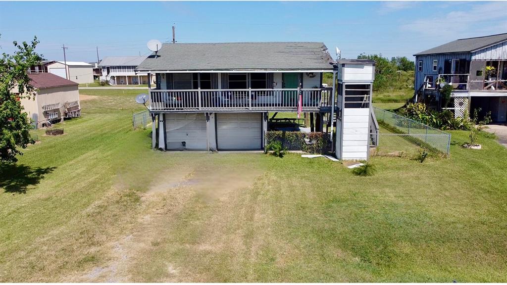 Griffin Dr, Freeport, TX 77541