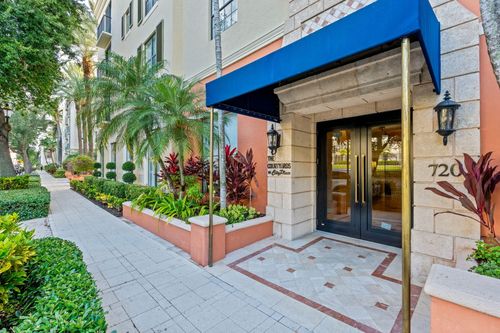 106-720 S Sapodilla Ave, West Palm Beach, FL, 33401-4164 | Card Image
