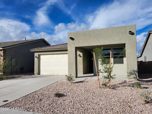 10088 S Arnold Ranch Ct, Vail, AZ, 85641-0993 | Card Image