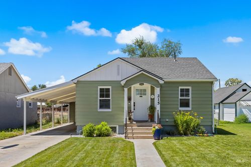 215 S Banner St, Nampa, ID, 83686-5411 | Card Image