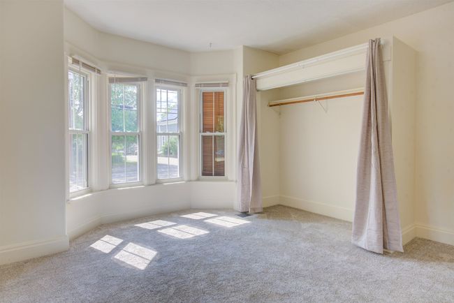 APT-1 - 8 Chase Ave, Condo with 2 bedrooms, 1 bathrooms and null parking in Conway NH | Image 5