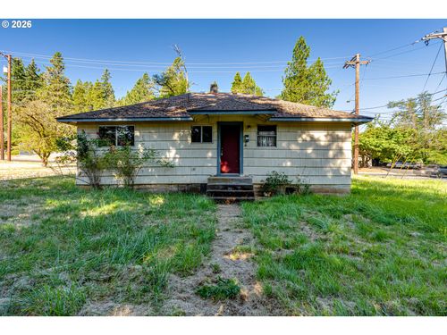 3015 Willamette St, Eugene, OR, 97405 | Card Image
