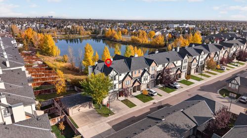 78 Eversyde Pk Sw, Calgary, AB, T2Y5G8 | Card Image