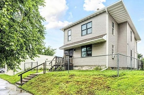 3126 Logan Ave N, Minneapolis, MN, 55411-1258 | Card Image