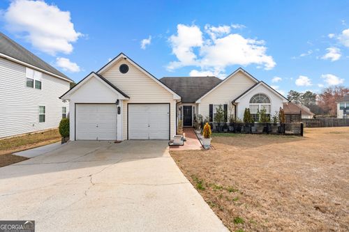 2021 Registry Dr, Hampton, GA, 30228-6396 | Card Image