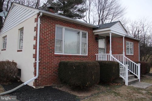 12701 Lewisdale Rd, CLARKSBURG, MD, 20871-9637 | Card Image