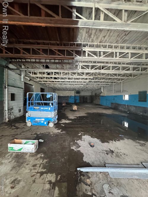 2439 Schaefer Rd, Melvindale, MI, 48122-1356 | Card Image