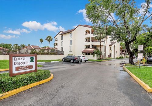 apt-d405-9040 Sw 125th Ave, Miami, FL, 33186-7171 | Card Image