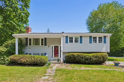 1 Fisher St, Holliston, MA, 01746-2205 | Card Image