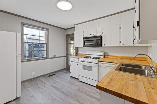 628 Westboro Dr, Nashville, TN, 37209-1746 | Card Image