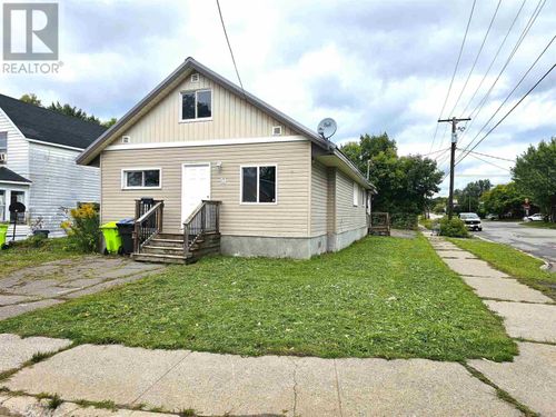 51 Pardee Ave, Sault Ste. Marie, ON, P6B1V9 | Card Image