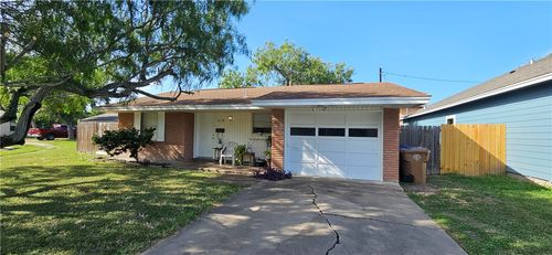 410 Eldon Cir, Corpus Christi, TX, 78412-2417 | Card Image