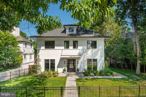 2733 Chesapeake St Nw, WASHINGTON, DC, 20008-1042 | Card Image
