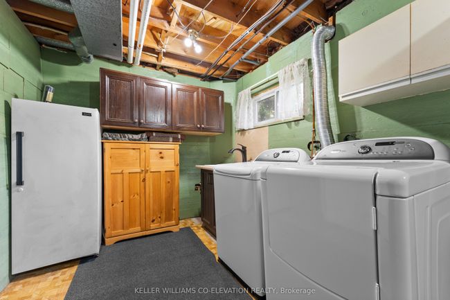 2 Marc Crt, House other with 5 bedrooms, 2 bathrooms and 4 parking in Brampton ON | Image 32