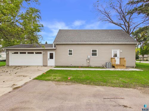 225 S Main Ave Avenue, Colman, SD, 57017 | Card Image