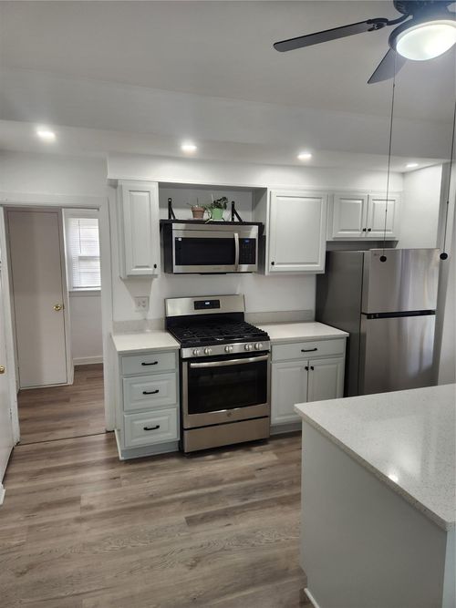 153 Franklin Ave, Pearl River, NY, 10965-2563 | Card Image