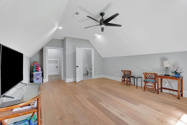 263 Club Springs Rd, House other with 3 bedrooms, 4 bathrooms and 8 parking in Elmwood TN | Image 43