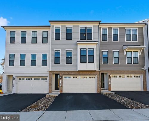 14661 Battery Ridge Ln, CENTREVILLE, VA, 20120-2889 | Card Image