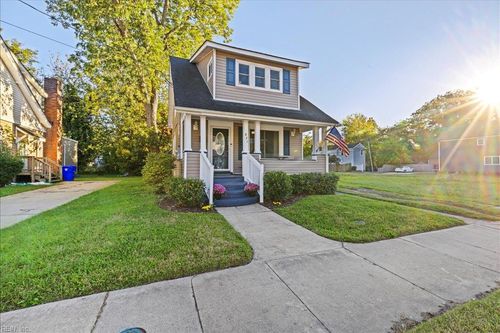 831 W 35th St, Norfolk, VA, 23508-3010 | Card Image
