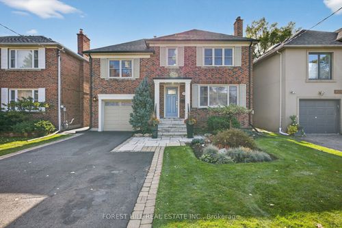 101 Bombay Ave, North York, ON, M3H1C1 | Card Image