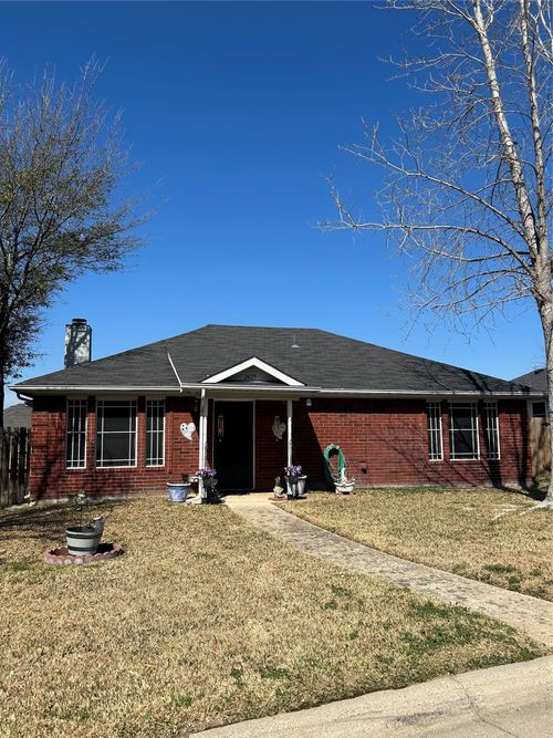 2425 Esquire Drive, Arlington, TX, 76018 | Card Image