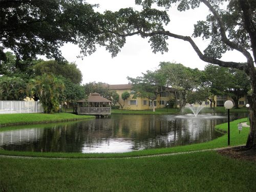apt-4e-5170 Sw 40th Ave, Fort Lauderdale, FL, 33314-5753 | Card Image