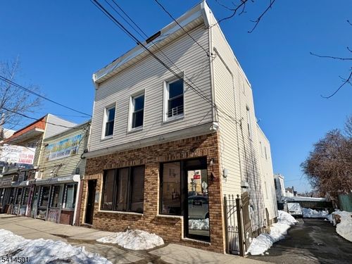 28 Davis Ave, Kearny, NJ, 07032-3363 | Card Image