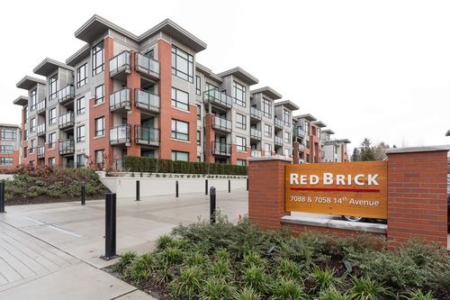 423-7088 14th Ave, Burnaby, BC, V3N0E7 | Card Image