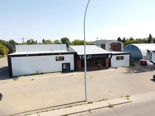 5305 49 St, Wetaskiwin, AB, T9A1J1 | Card Image