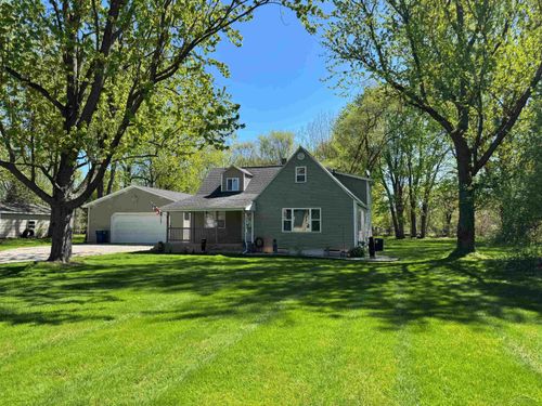 575 Lutzke Rd, Saginaw, MI, 48609-6918 | Card Image